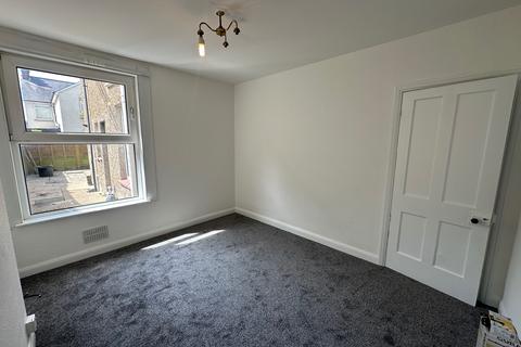 3 bedroom terraced house to rent, Felixstowe IP11