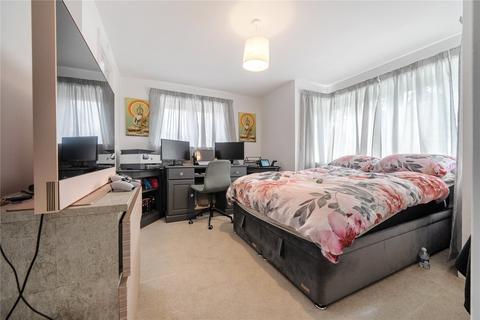 3 bedroom detached house to rent, Winnersh, Wokingham RG41