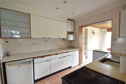 35 Vicarage Lane, Horley, RH6 8AR