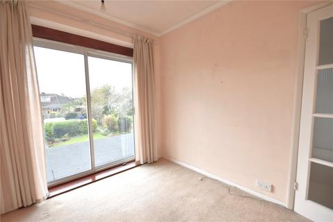 35 Vicarage Lane, Horley, RH6 8AR