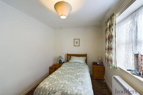 1 bedroom apartment for sale, Chertsey Walk, Drill Hall Road, Chertsey, Surrey, KT16
