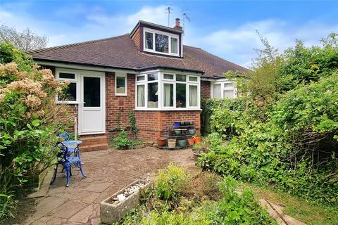 14 Tudor Close, Smallfield, Horley, RH6 9NH