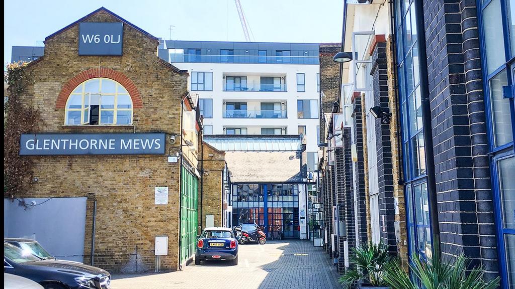 7 Glenthorne Mews, Hammersmith, London W6, offic