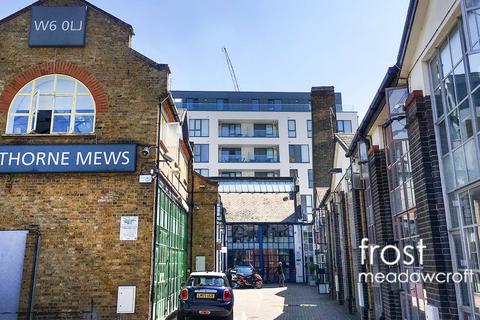 Office to rent, Glenthorne Mews, Hammersmith W6