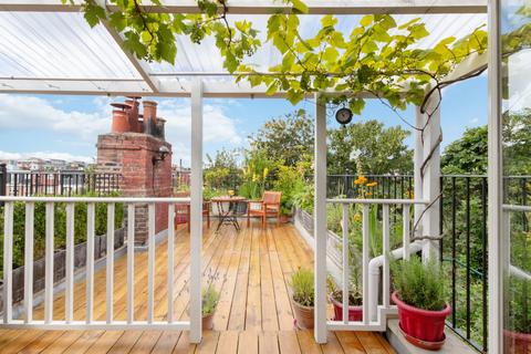 6 Agnes Road, London, W3 7RE