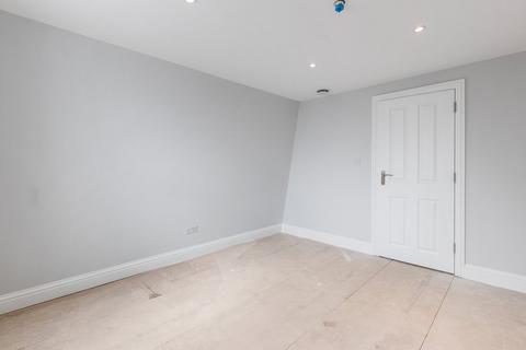 1 bedroom flat for sale, Bloemfontein Road, London  W12