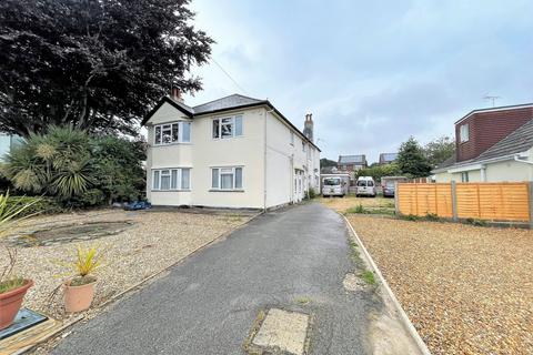 2 bedroom flat for sale, 32 Brailswood Road, POOLE, BH15