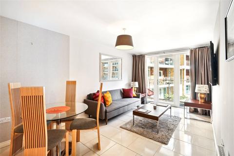 1 bedroom apartment to rent, Battersea Park Road, London, SW8