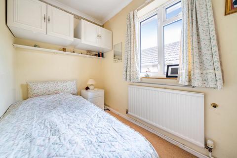 47 Brocks Drive, Fairlands, Guildford, GU3 3NE