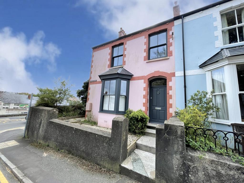 Greenhill Avenue, Tenby... 3 bed end of terrace house for sale £399,950