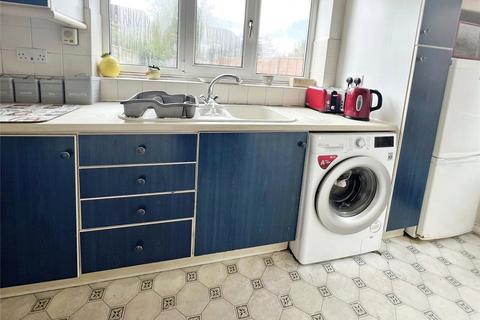 18 Tiffany Lane, Wolverhampton, WV9 5QU