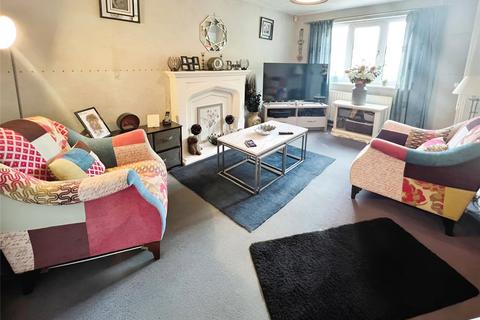 18 Tiffany Lane, Wolverhampton, WV9 5QU