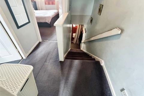 18 Tiffany Lane, Wolverhampton, WV9 5QU