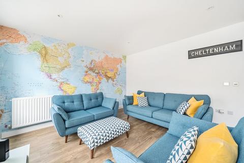 2 bedroom apartment for sale, Albion Street, Cheltenham, Gloucestershire, GL52