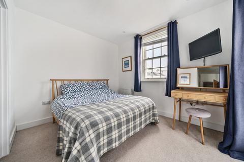 2 bedroom apartment for sale, Albion Street, Cheltenham, Gloucestershire, GL52