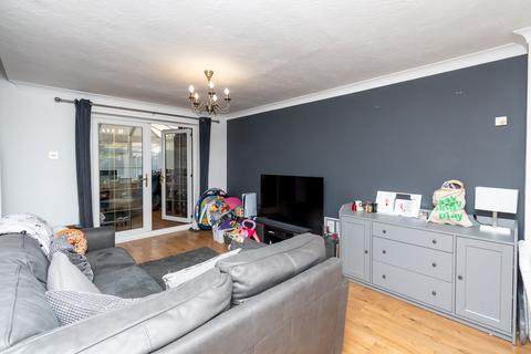 2 bedroom end of terrace house for sale, Meliden Gardens, St. Helens, WA9