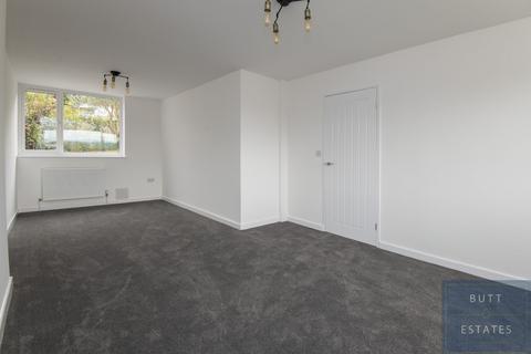 3 Carlton Road, Exeter, EX2 5NR