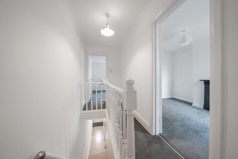 1, Grove Cottages Grove Road, Hindhead, GU26 6QR