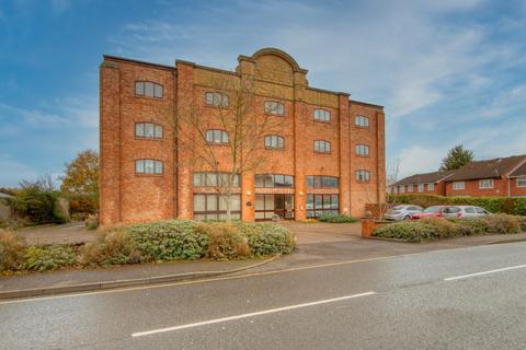 1 bedroom flat to rent, 12 Hatchers Court Kingston Road, Taunton