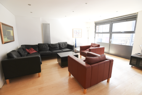2 bedroom flat to rent, 33 Britton street, Farringdon, London