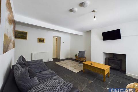2 bedroom terraced house for sale, Glyn Afon Terrace, Waunfawr, Caernarfon