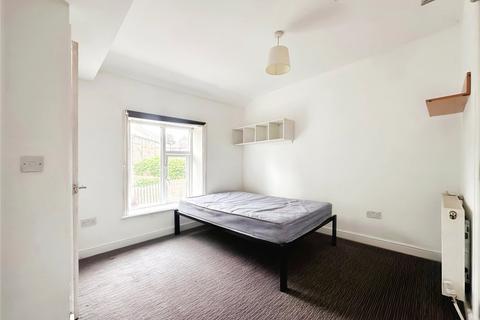 1 bedroom in a house share to rent, Lowerhouses Lane, Lowerhouses, Huddersfield, HD5