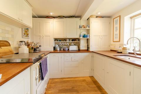 2 bedroom semi-detached house for sale, Broad Street, Alresford