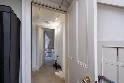 2 bedroom flat for sale, 59 High Street, Selkirk TD7 4BZ