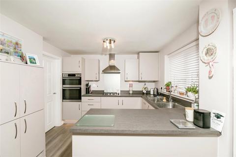 176 Fullbrook Avenue, Spencers Wood, Reading, RG7 1FJ
