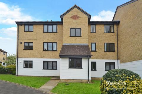 1 bedroom apartment for sale, Percy Gardens, Worcester Park, KT4