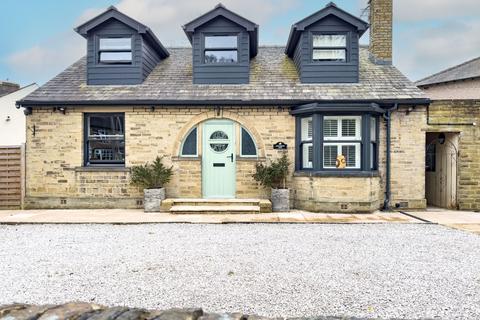 3 bedroom detached house for sale, Smith House Lane, Calderdale, HX3