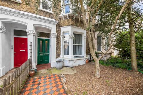 2 bedroom apartment for sale, Fenwick Road, Peckham, London, SE15