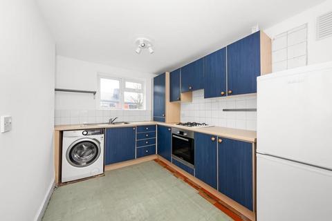 2 bedroom apartment for sale, Fenwick Road, Peckham, London, SE15