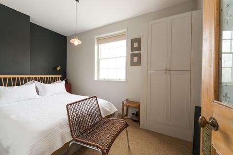 1 bedroom flat for sale, Wellington Crescent, Ramsgate, CT11