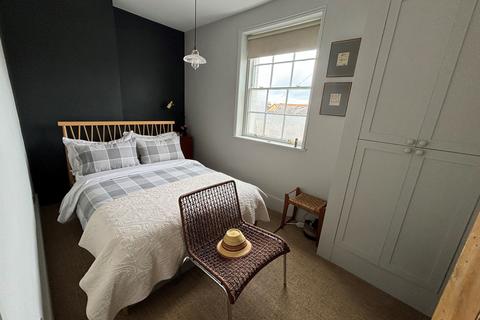 1 bedroom flat for sale, Wellington Crescent, Ramsgate, CT11