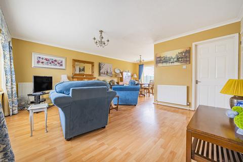 3 bedroom house for sale, Welford Road, Woodley, Reading