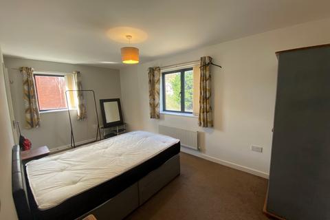2 bedroom flat to rent, Sir Harry Secombe, Swansea