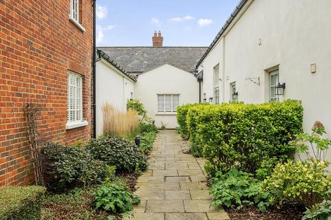 2 bedroom semi-detached bungalow for sale, Garden Quarter,  Caversfield,  Oxfordshire,  OX27
