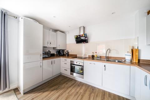 2 bedroom flat for sale, Penrhyn Way, Grantham, Lincolnshire, NG31