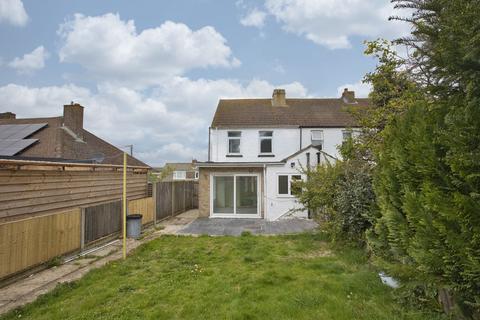 3 bedroom end of terrace house for sale, Nursery Lane, Whitfield, CT16