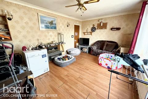 4 bedroom terraced house for sale, Berechurch Hall Road, Colchester
