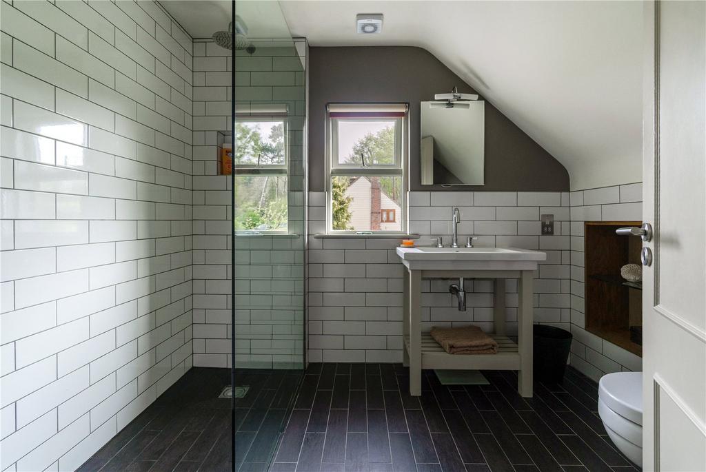 Bedroom One En Suite