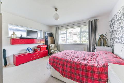 2 Binfield Road, South Croydon, CR2 7HP