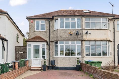 3 bedroom semi-detached house for sale, Lakeside Close, Sidcup