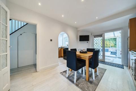 33 Lakeside Close, Sidcup, DA15 9PW