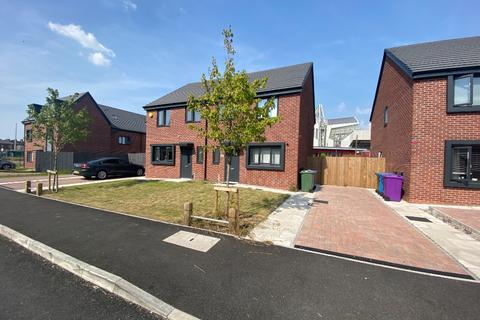 3 bedroom terraced house to rent, Oswestry Street, Liverpool L5