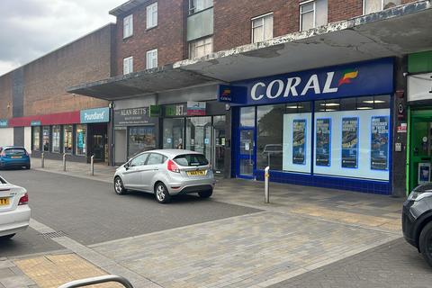 Retail property (high street) to rent, The Broadway, Ashby, Scunthorpe DN16