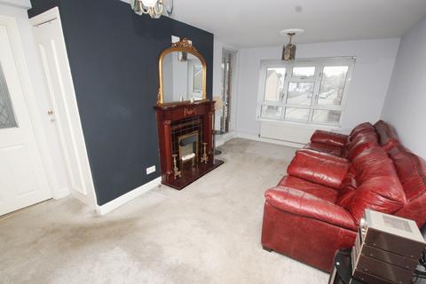 3 bedroom flat to rent, Eldred Drive, Orpington, BR5