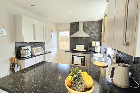 15 Marsh End, Birmingham, B38 9BB