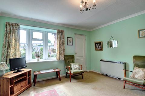 2 bedroom terraced house for sale, Leaver Road, Henley On Thames